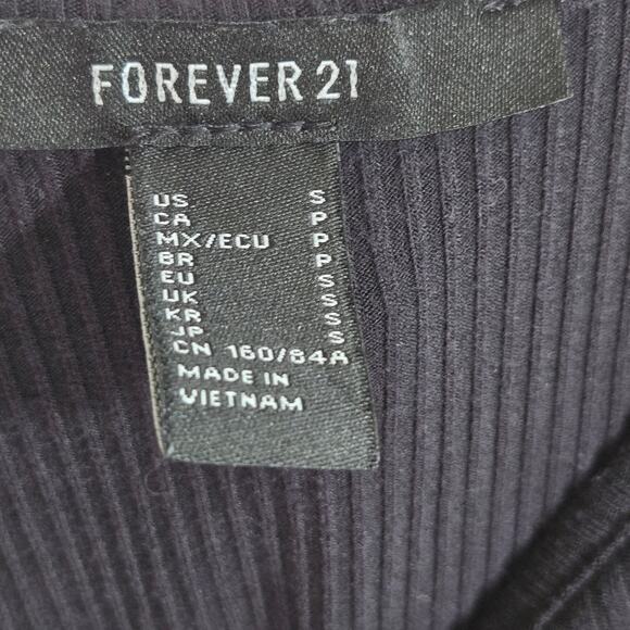 Forever 21 Black Ribbed Midi Dress. Size Small - Picture 6 of 6